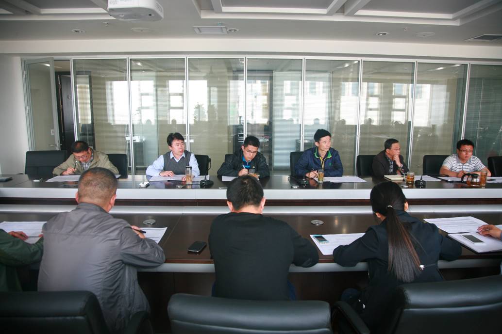 集團蔣永才董事長慰問新疆事業(yè)部干部員工